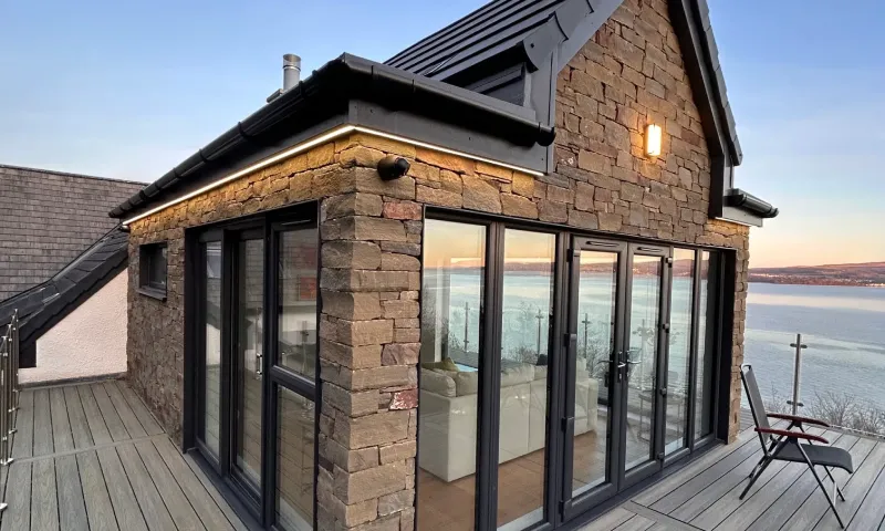 LED Feature lighting on stunning extension